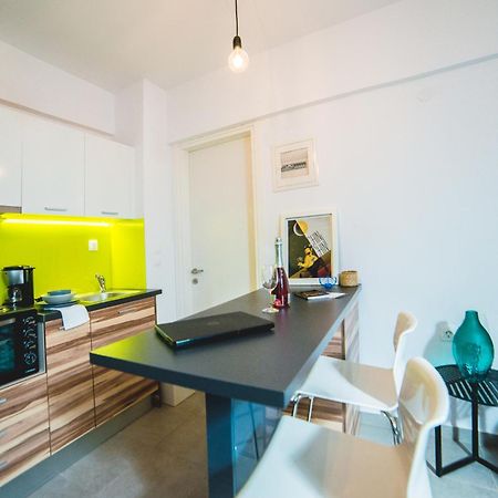 Mazi Rooms Venizelou Tesalónica Habitación foto
