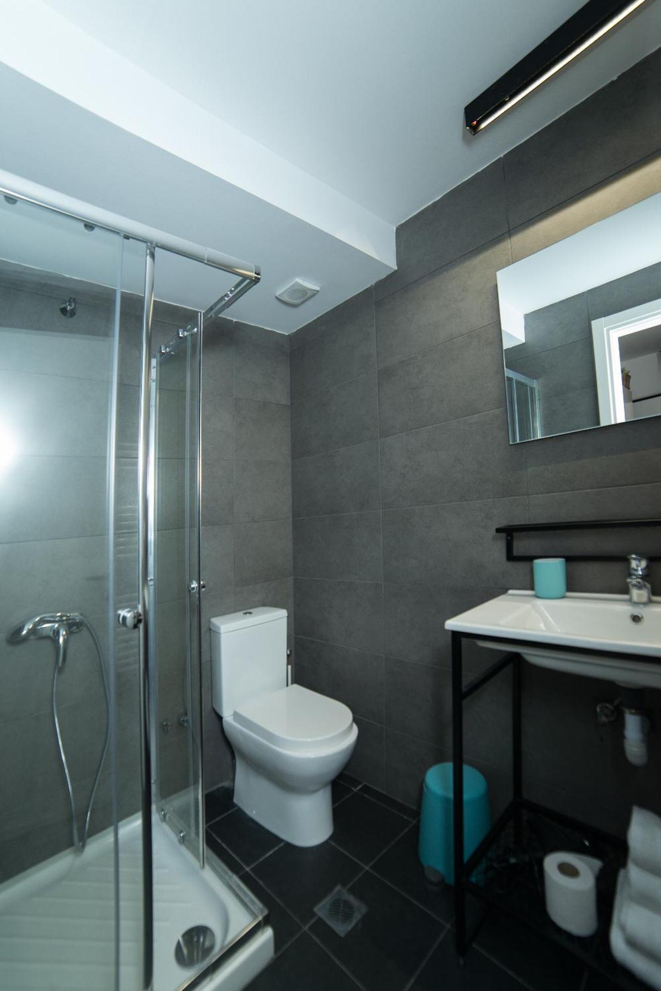 Mazi Rooms Venizelou Tesalónica Habitación foto